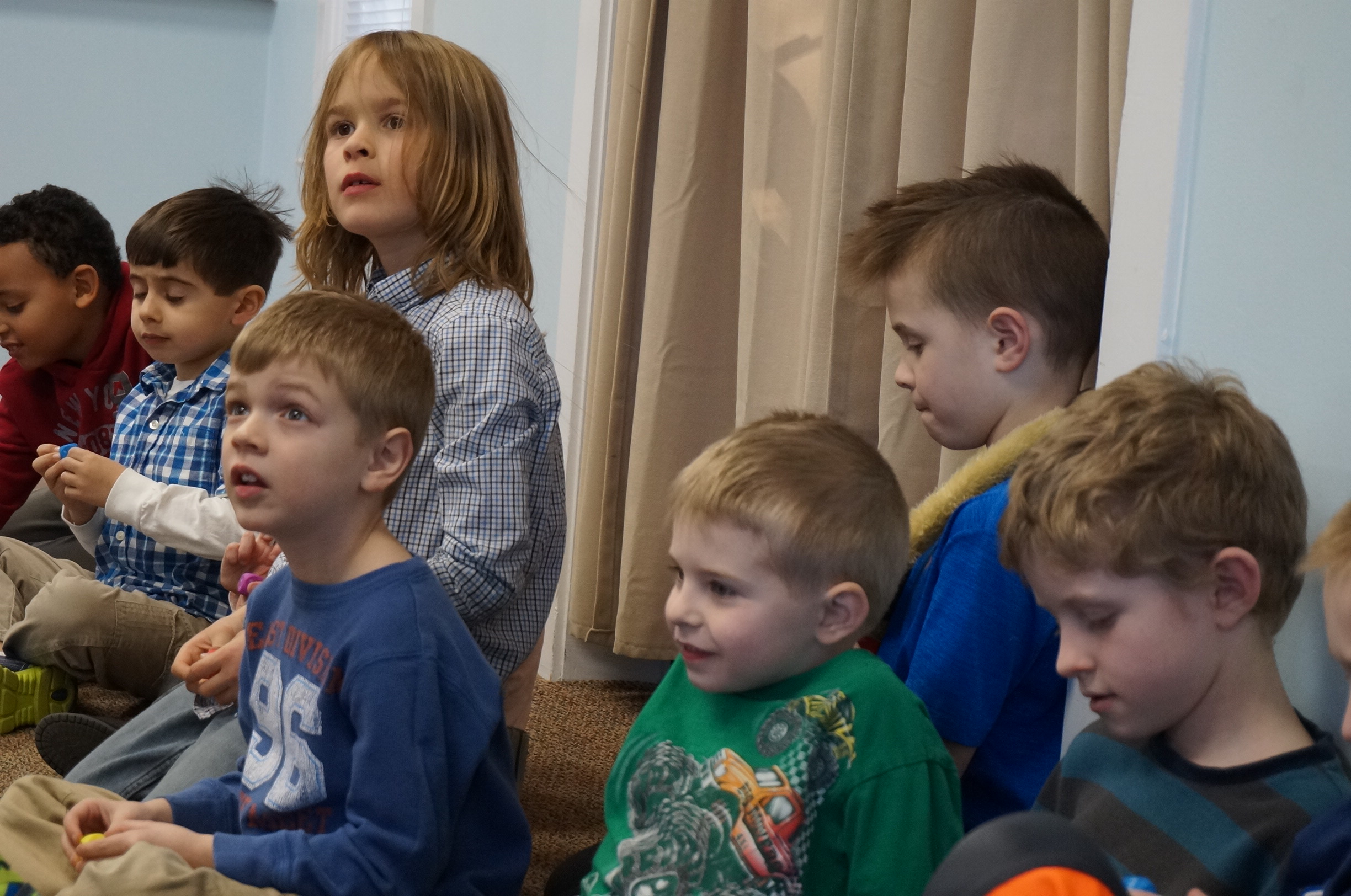 All of the students with the same number on their die group together.