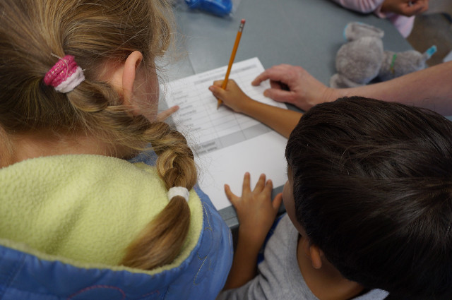 Everyone writes their zip time down on the sheet.