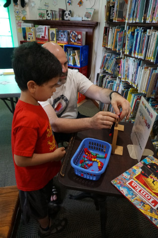 Counting quantities and sequencing numbers.