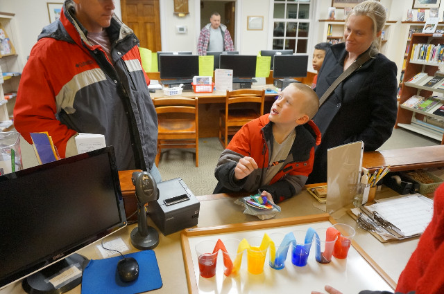 This scientist explains how the colors move to Dad. Wow, we've learned a lot tonight!