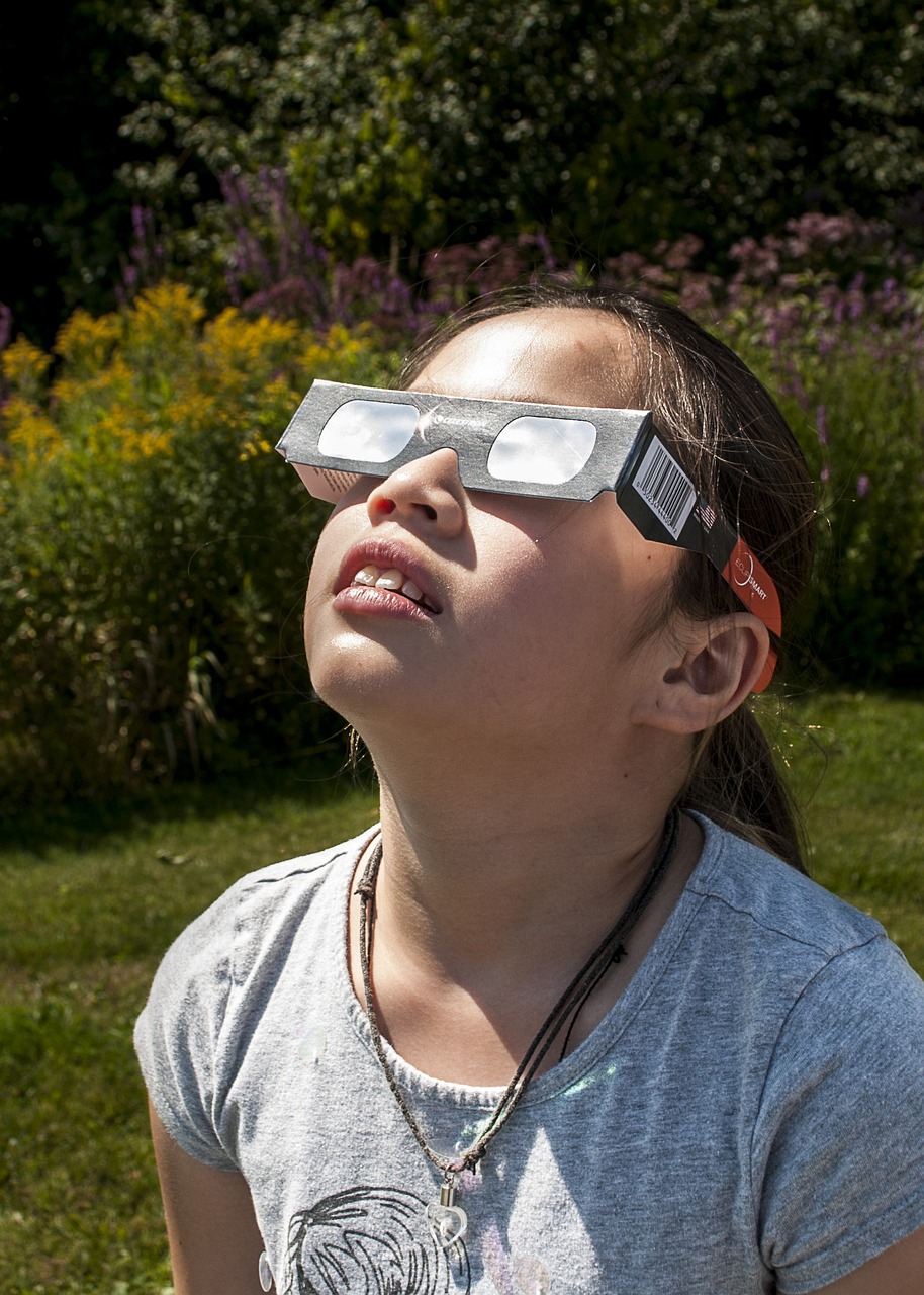 eclipse-2662849_1280 eclipse-2662849_1280